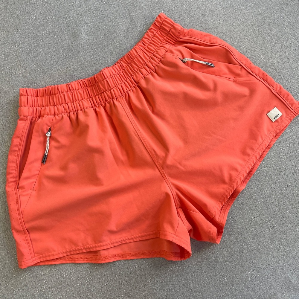 Vuori Dash 3" Running Shorts Women Small Pomelo Orange Lightweight High Rise